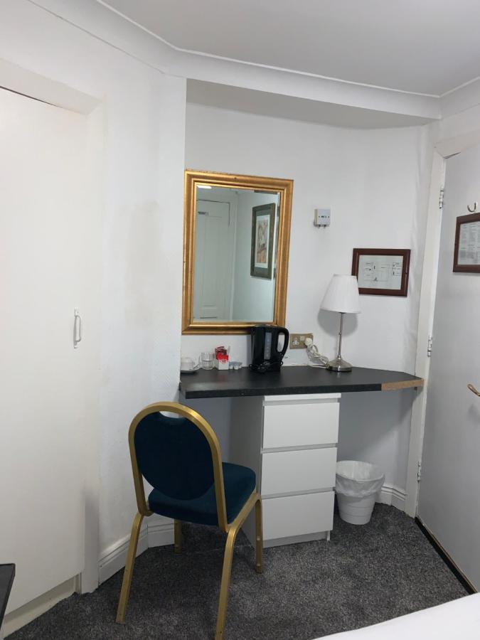 Clifton Court Hotel Дублін Номер фото